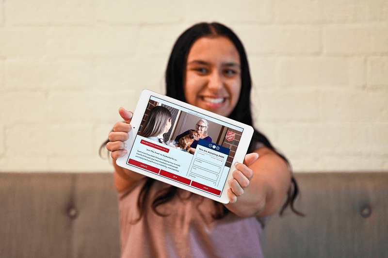Digital doorknock