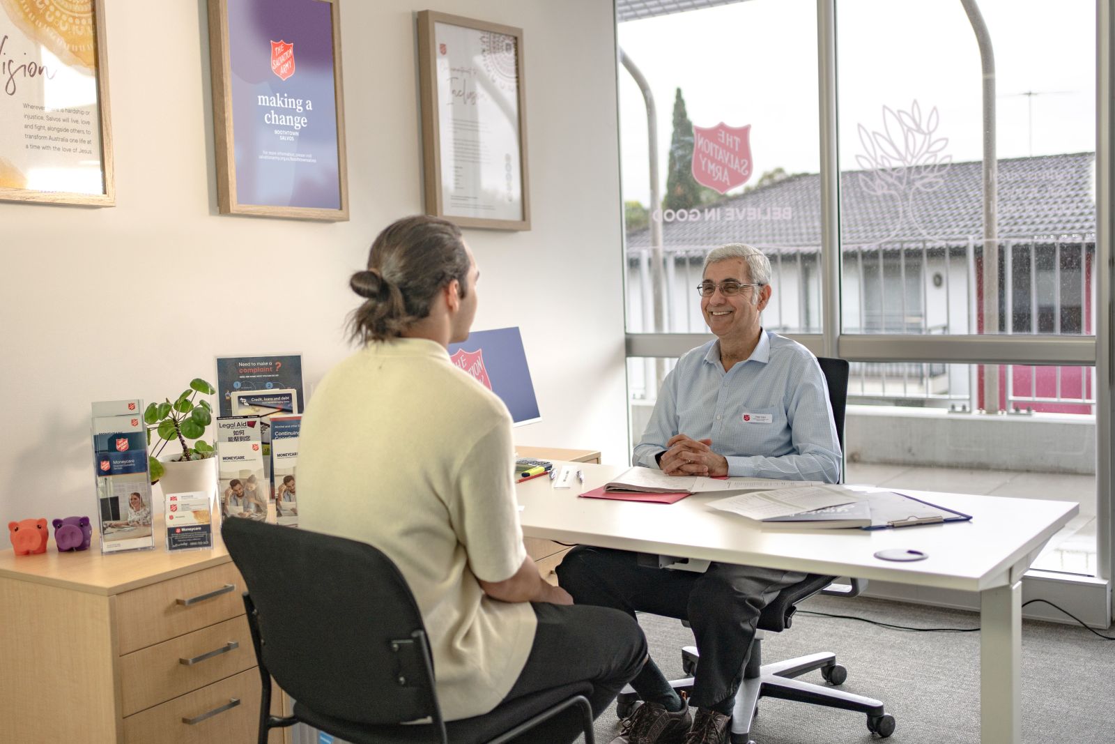 Discussion with the financial counsellor